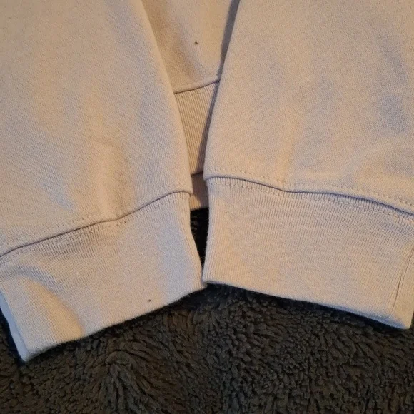 Calvin Klein Light Purple Logo Crewneck Sweatshirt - Picture 5 of 7